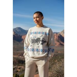 Vintage Sportswear White Crewneck XL North America Creatures Aztec Sweatshirt